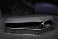 NECA Universal Monsters Ultimate Dracula (Transylvania) Figure 25 NECA Universal Monsters Ultimate Dracula (Transylvania) Figure -Children Toy Model 027d5b89 1c0b 42a8 9b93 1ddbbe23f97a