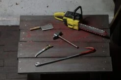 Texas Chainsaw Massacre- Ultimate Leatherface Figure By Neca -Children Toy Model 1010 405a0c08 70a2 4781 924a 8be7d77fcb78