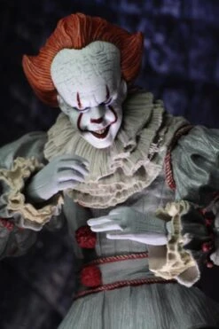 NECA IT (2017) Ultimate Pennywise Figure -Children Toy Model 7b14331a 7c26 43aa a7ed 5a6875669cb4