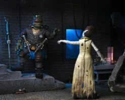 NECA Universal Monsters X Teenage Mutant Ninja Turtles Ultimate April O'Neil As The Bride Of Frankenstein -Children Toy Model 8cfdcf02 df17 4f4d 863b 7175f963584d