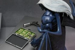 NECA Disney’s Gargoyles Ultimate Thailog Figure -Children Toy Model 999 a3e3c702 12b2 45bb ad8b 14778bf9f976