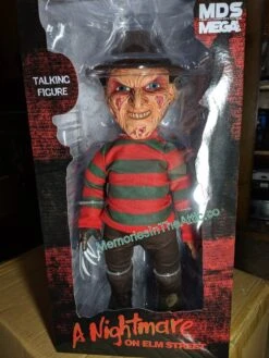 A Nightmare On Elm Street Freddy Krueger Mega Scale Talking Action Figure -Children Toy Model R 83f9bcab 6555 4605 b2fb 7c1c583cca5a