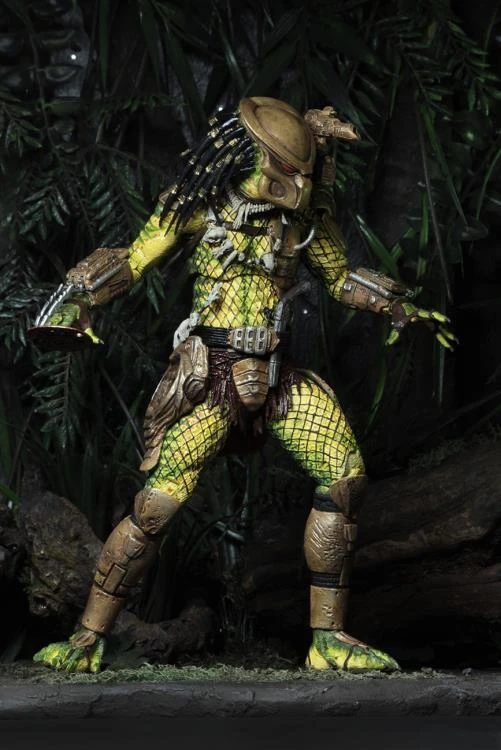 NECA Predator Ultimate Elder Predator (The Golden Angel) Figure 9 NECA Predator Ultimate Elder Predator (The Golden Angel) Figure - Image 7