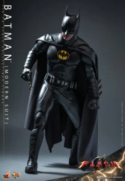 PRE-ORDER Batman (Modern Suit) Sixth Scale Figure -Children Toy Model batman modern suit marvel gallery 646f8d962249b