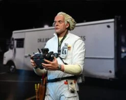 NECA Back To The Future Ultimate Doc Brown (Hazmat Suit) Figure 1985 -Children Toy Model d426671e 6af0 4910 8c34 9ba4f36a3d3f