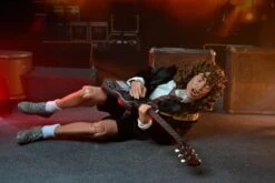NECA AC/DC Angus Young (Highway To Hell) Clothed Figure -Children Toy Model e401eb23 6b36 4cf1 8d7f 458a5665a449