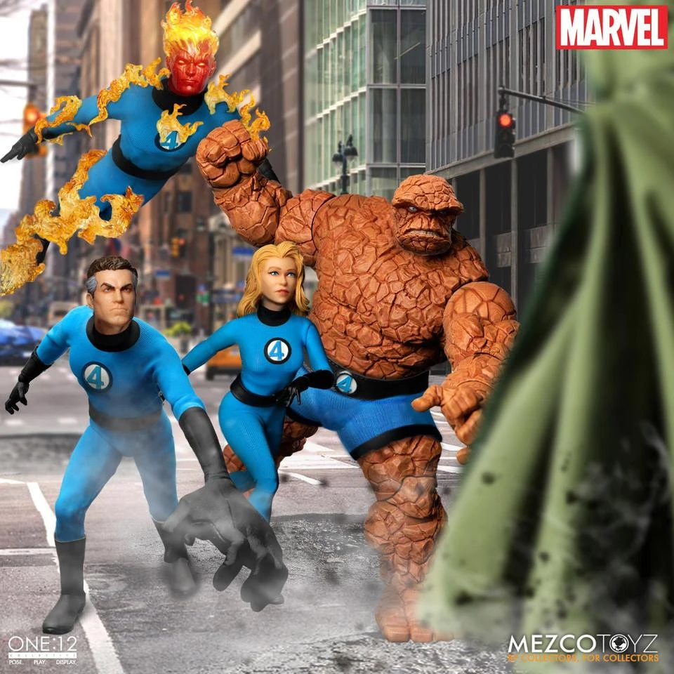 Mezco One:12 Collective Marvel Fantastic Four Deluxe Steel Boxed Set 4 Mezco One:12 Collective Marvel Fantastic Four Deluxe Steel Boxed Set - Image 2