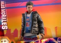 PRE-ORDER Miles Morales Sixth Scale Figure -Children Toy Model miles morales marvel gallery 646e46ca51272